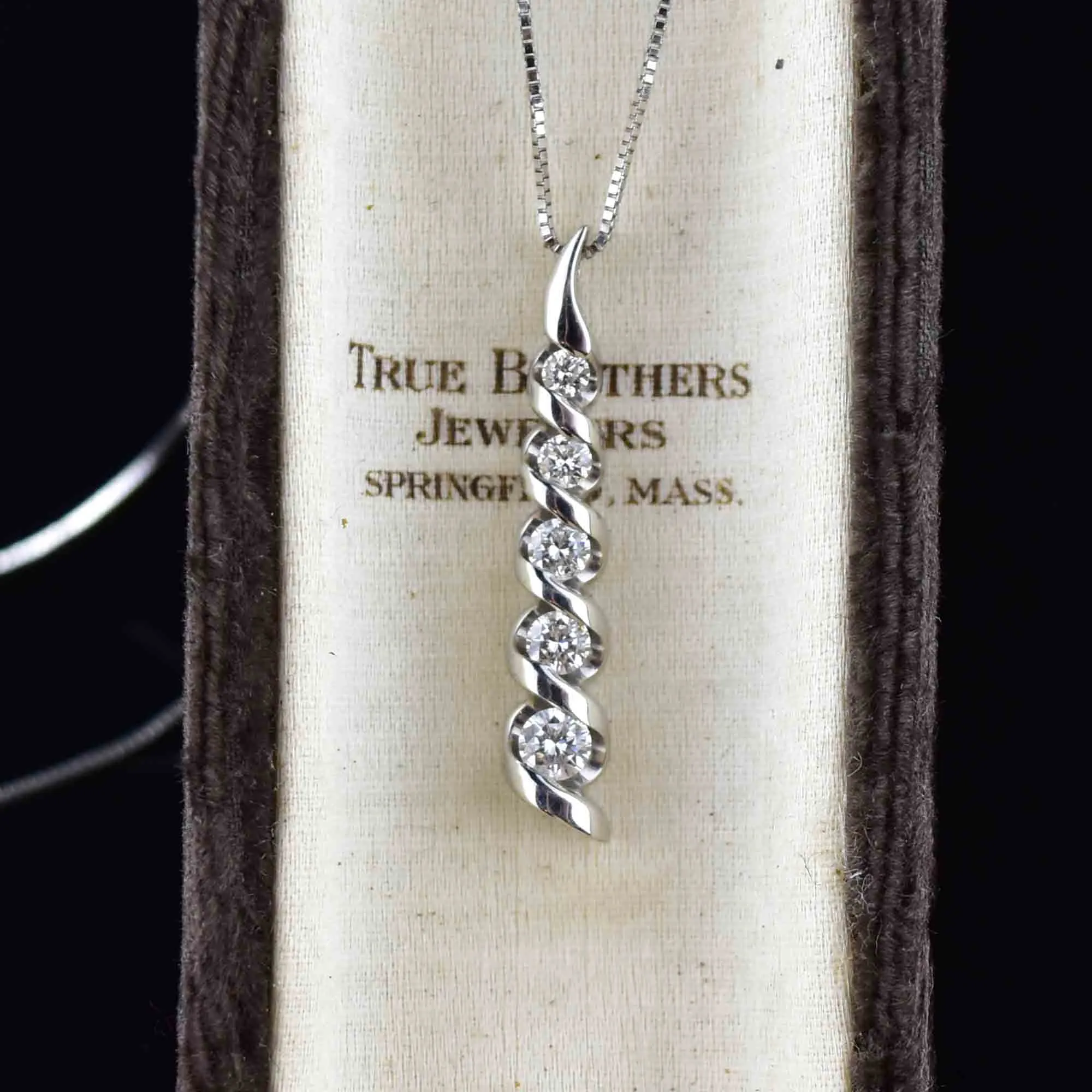 14K White Gold Diamond Journey Pendant Necklace