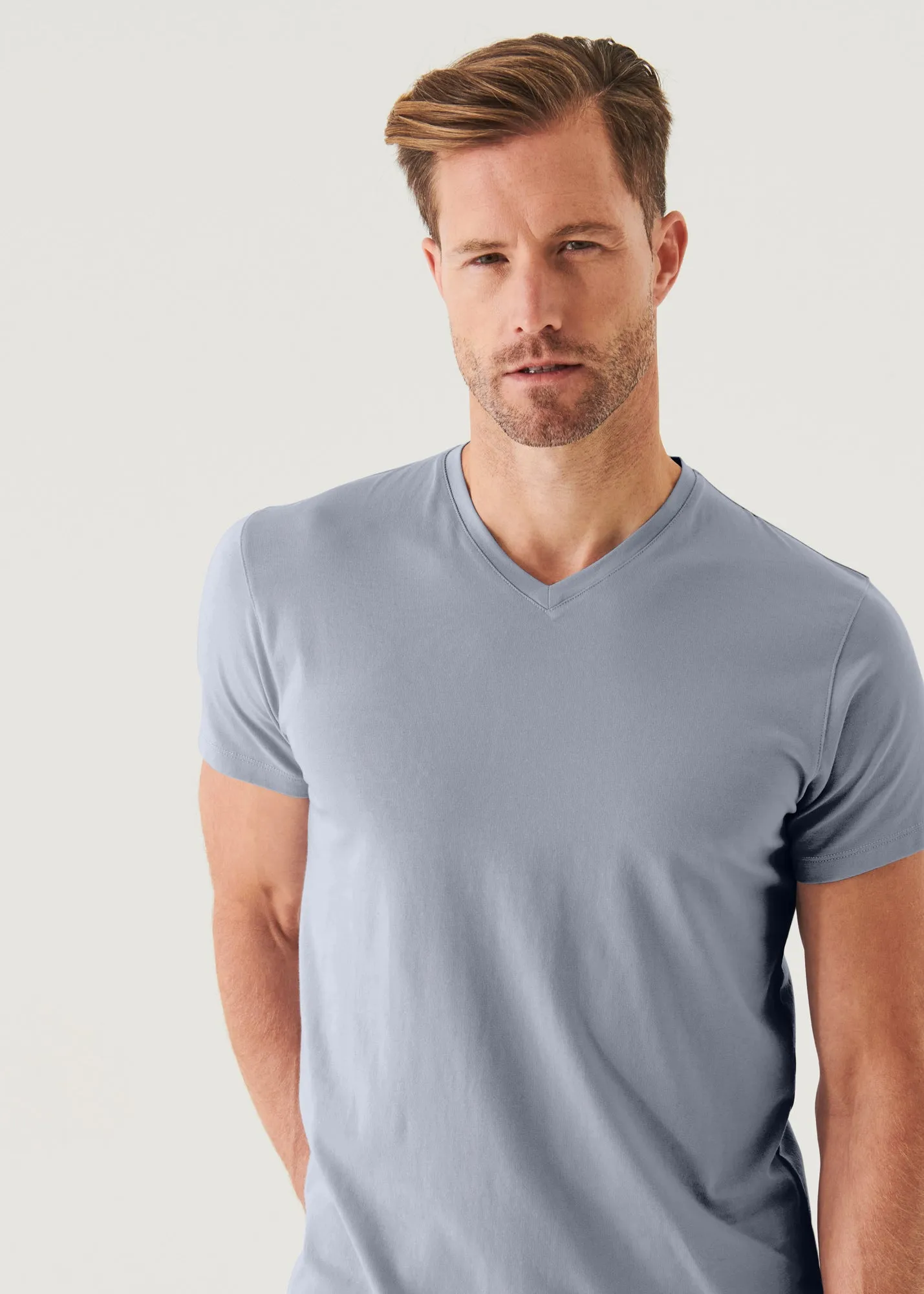 PIMA COTTON STRETCH V-NECK T-SHIRT